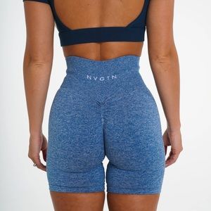 NVGTN sky blue scrunch seamless